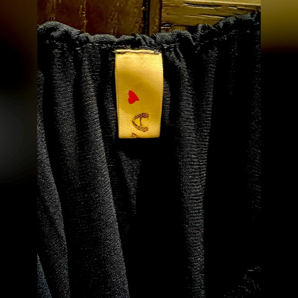 Off-Shoulder Ruffle Navy Top - Picture 3 of 4